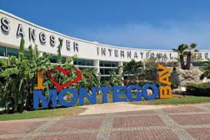 Private Airport Transfers to/from Hotels in Montego Bay - Return transfer to Montego Bay airport: why early timing can save your trip