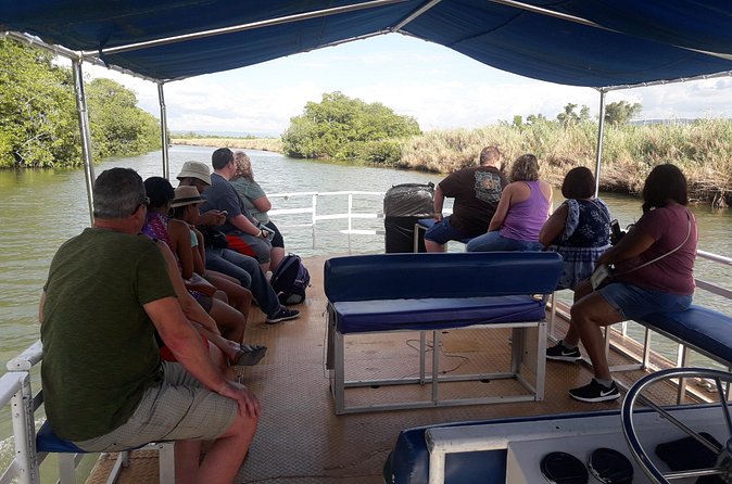 Private Black River Safari Tour from Montego Bay - Smart Casual and What to Bring for a Shaded Outdoor Ride