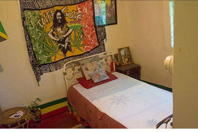Private Bob Marley 9 mile & DunnsRiverFalls Tour from Montego Bay - What the private format changes for you (solo and small groups)