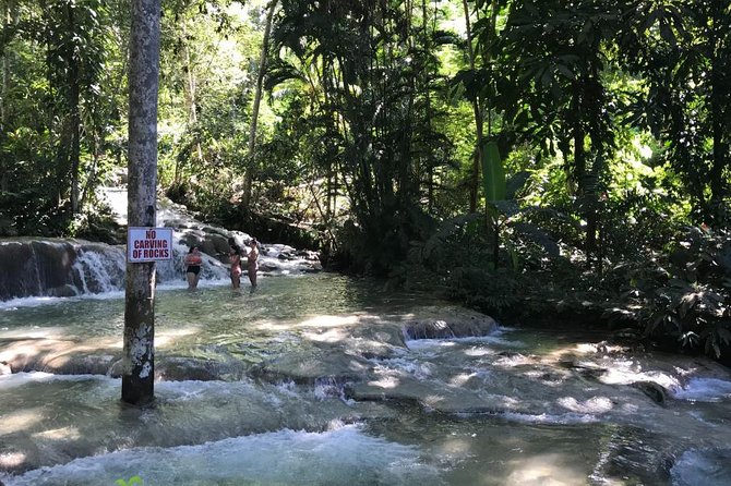 [PRIVATE] Dunn's River Falls with Entrance Fees - Pools, splashing, and the view from higher up