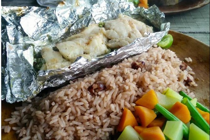 PRIVATE Food Tour of Local Jamaican Cuisine Montego Bay & Negril - Start at Scotchies: where jerk flavor sets the tone