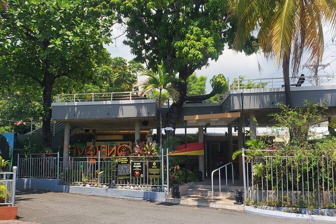 Private Kingston and Bob Marley Museum Tour from Falmouth - Devon House: ice cream, architecture, and Kingston’s old story