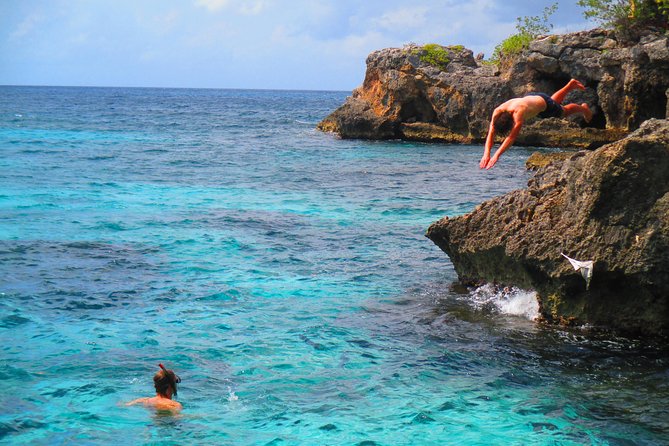 Private Montego Bay Airport Transfer to Negril - One-way vs round-trip: pick the option that matches your itinerary