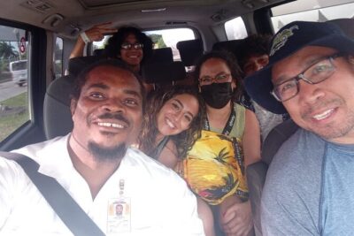 Private Montego Bay Airport Transfer with a Local Guide - The Ride Details: A/C Comfort, Cold Water, Snacks, and WiFi