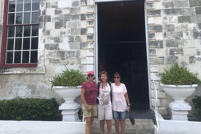Private Montego Bay City Highlights Tour - Stop 2: Sam Sharpe Square in Downtown Montego Bay (1 hour, free)