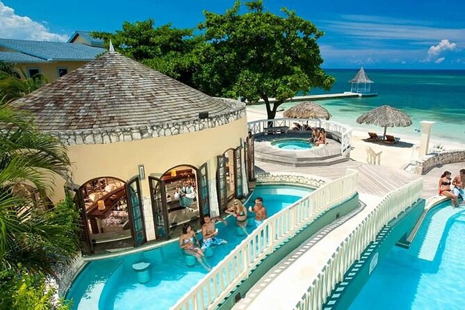 Private Montego Bay Jamaica Airport Transfer to Hotels in Negril - Price and value: why $66.50 per person can make sense