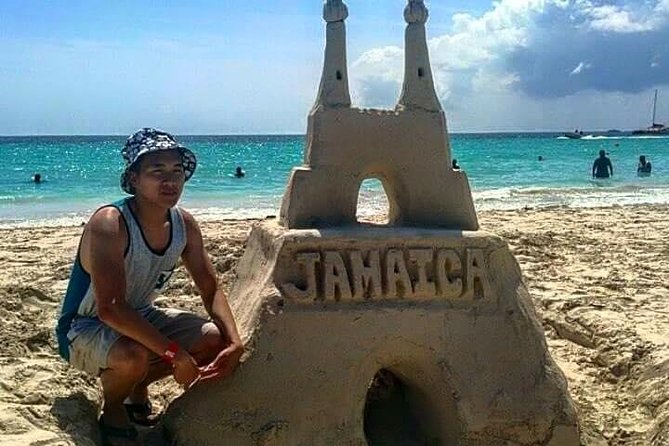 Private Negril Beach & Rick's Cafe Sunset Tour - Weather reality: why rain can change your day (but not kill it)