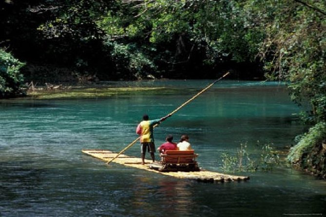 Private Round-trip Shuttle to Martha Brae from Montego Bay - The comfort factor: pickup, vehicle, and in-ride extras