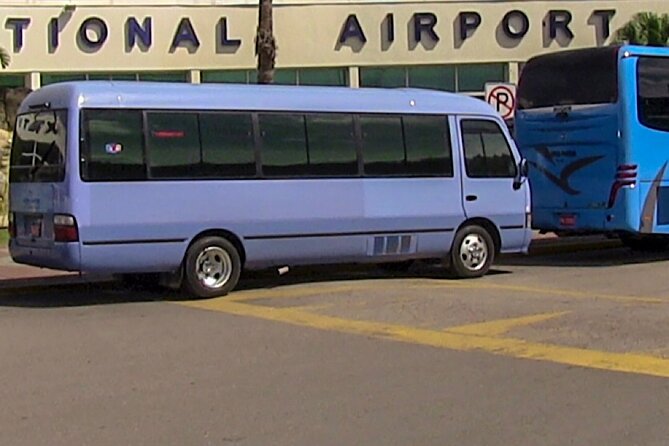 Private Roundtrip Airport Transfer to Ocean Coral and Eden Bay - What You Can Expect From the Private Van or Car