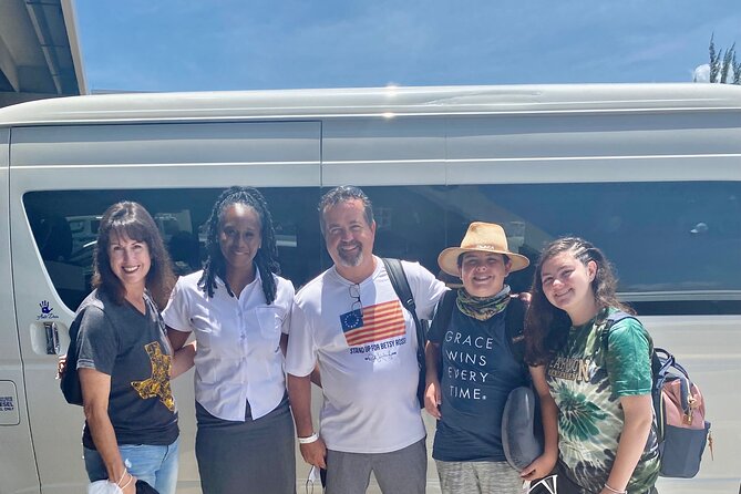 Private Roundtrip Airport Transfer to Resorts in Negril - Return trip to Montego Bay: keeping things easy even when flights get messy