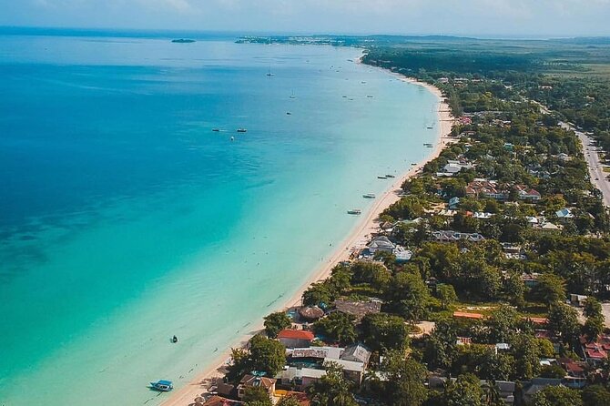 Private Tour Negril Beach and Rick's Cafe From Montego Bay - Rick’s Cafe Sunset Stop: Cliff Views, Reggae Vibes, and Cliff Jumpers