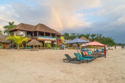 Private Tour of Negril Beach and Sunset at Ricks Cafe - Negril Lighthouse: A Short Stop With a Big Sense of Place