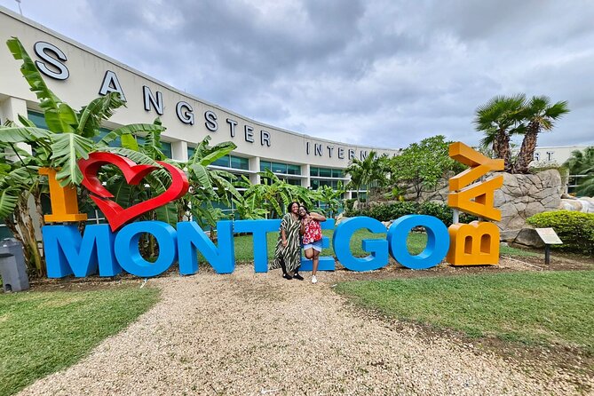 Private Transfer From Montego Bay Airport to Hotels in MontegoBay - Meet-and-ride setup: What happens after your booking