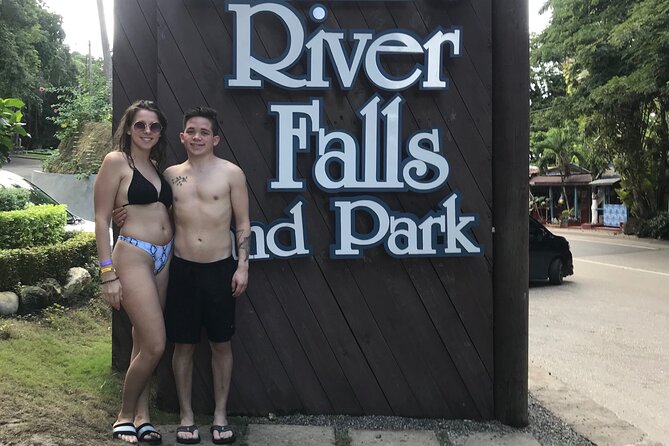 Private Transportation from Montego Bay to Mystic Mountain and Dunn's River Fall - Dunn’s River Falls: The 600-Foot Climb, Built for Team Effort