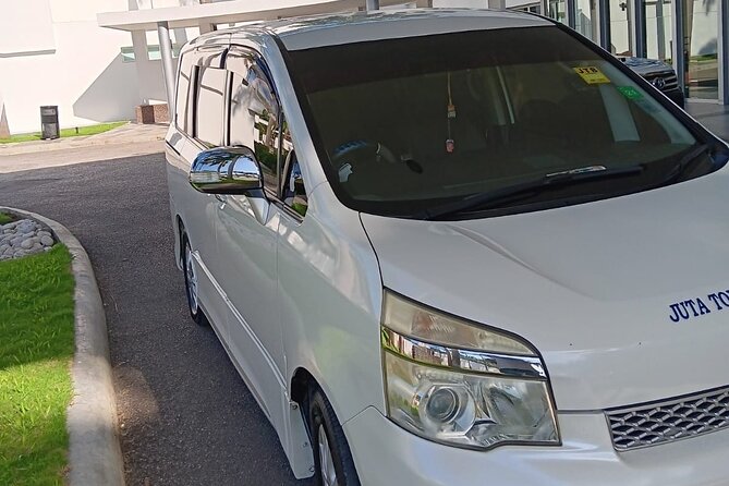 Private Transportation to and from Montego Bay Airports or Hotels - Price and Value: Is $20 per Person a Good Deal?