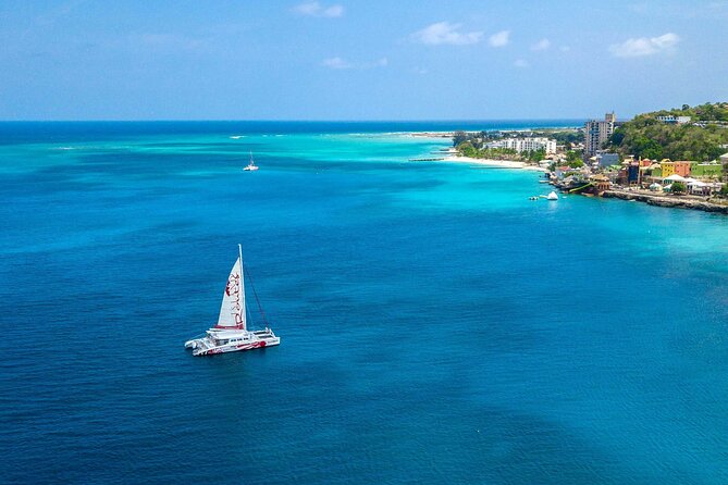 Reggae Catamaran and Snorkeling Open Bar Cruise Montego Bay - The Margaritaville Break and How to Plan Your Spending