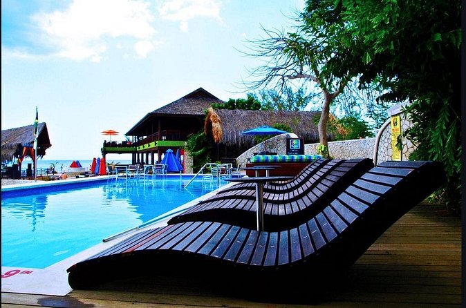 Rick's Cafe and 7 Mile Beach from Montego Bay - Should You Book This Negril Day Trip from Montego Bay?