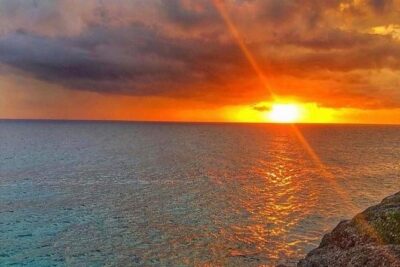 Rick's Café and Seven Mile Beach Private Tour - Driving time from beach to cliffs: why “full day” is part of the deal