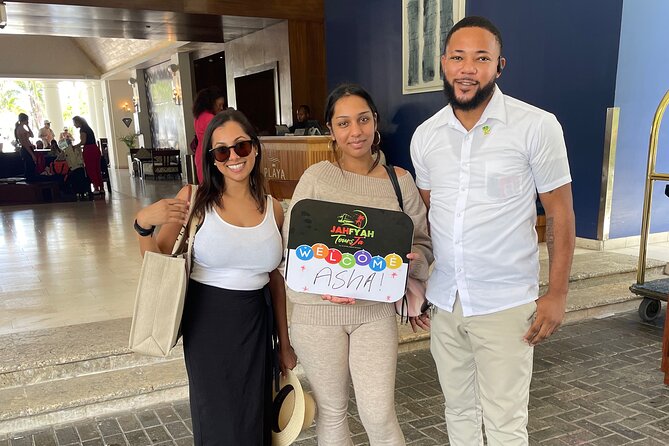 RIU Palace reggae and RIU Montego Bay private airport transfers - The Main Trade-Off: No Restroom on Board