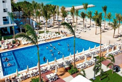 Riu Palace Tropical Bay Resort Private Airport Transfer - The Drive to Riu Palace Tropical Bay Takes About 1.5 Hours
