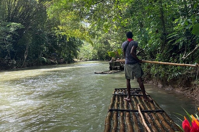 River Rafting with {Limestone Massage} & Ricks Cafe from Montego Bay - Timing and transport: why you might feel the van time