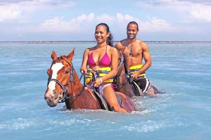 River Tubing, Horseback Riding and Blue Hole from Montego Bay - The quick midway lookouts and the Columbus connection