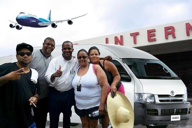 Royalton Hotel & RIU Aquarelle-Private Roundtrip Airport Transfer - The Ride Itself: Air-Conditioned Comfort and Real Door-to-Door Service