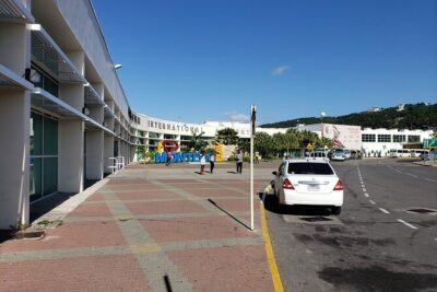 Runaway Bay Hotels Private Airport Transfer - One-way vs round-trip: choosing what saves you the most energy