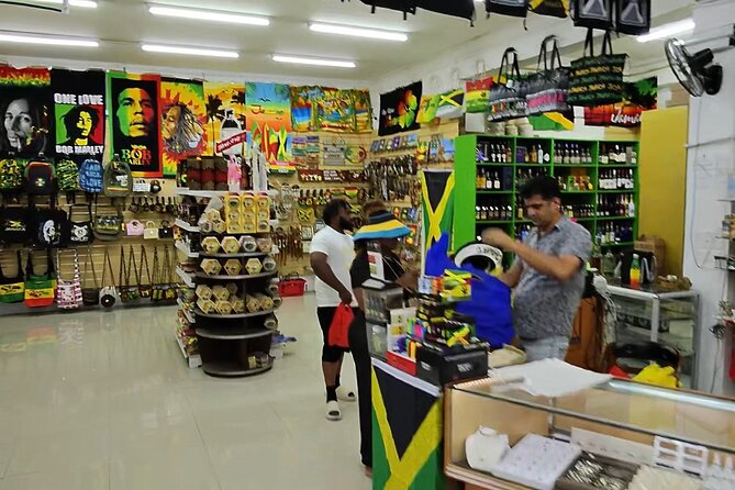 Street Executive Tours And Chauffeur Service Jamaica - On the Road: Smooth Driving, Local Talk, and Quick Stops