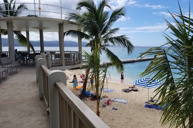 The AMAZING Montego Bay Tour - Shopping and local flavor: where you control the pace