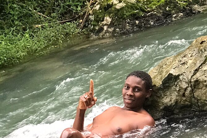 Transportation and Tour from Montego Bay to Blue Hole/Secret Falls - Going In: How the Guide Helps You Get Ready